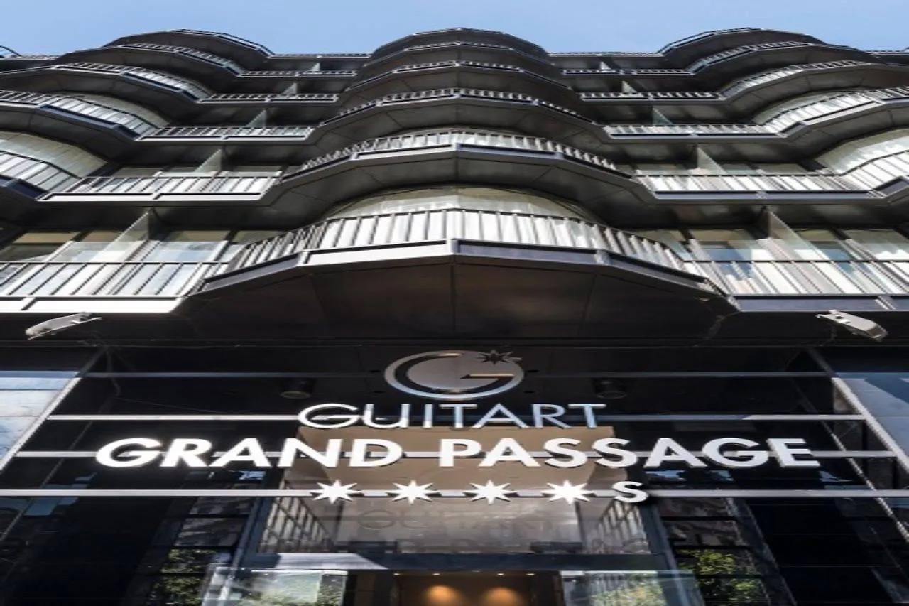 ****  Hotel Guitart Grand Passage Barcelona España