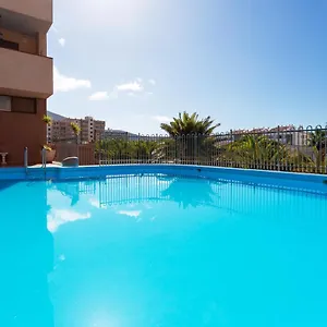 https://atico-los-cristianos.in-canary-islands.com