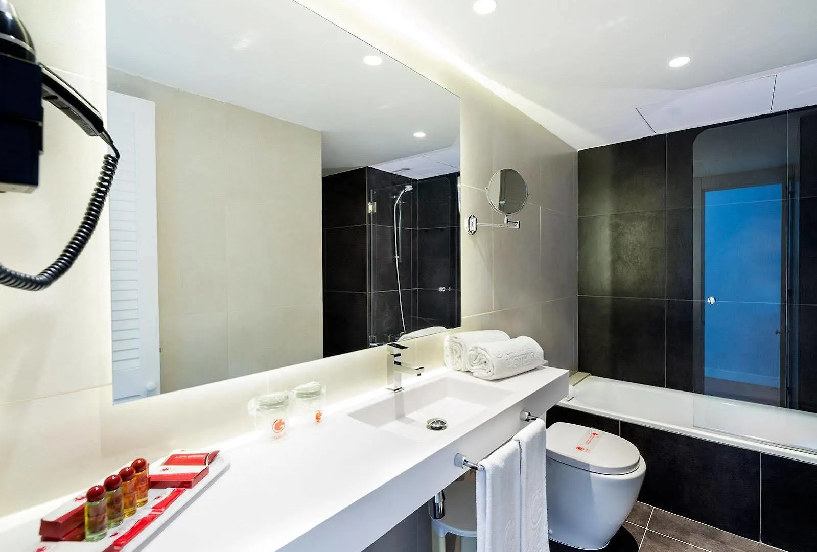 Guitart Grand Passage Hotel Barcelona 4*,